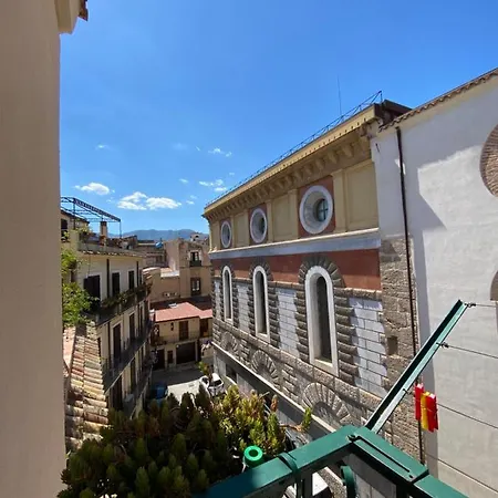 Apartment With Huge Terrace Cerrado *